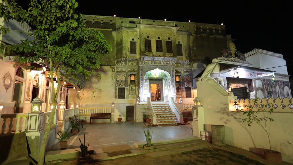 Hotel Radhika Haveli, Mandawa Exterior photo